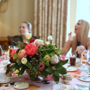Bridal-table-flowers