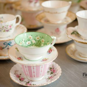 teacups-stacked-wedding