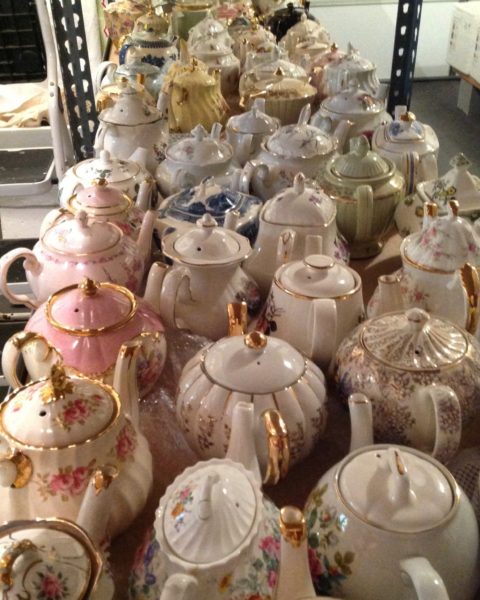 Teapots wash and dry by hand